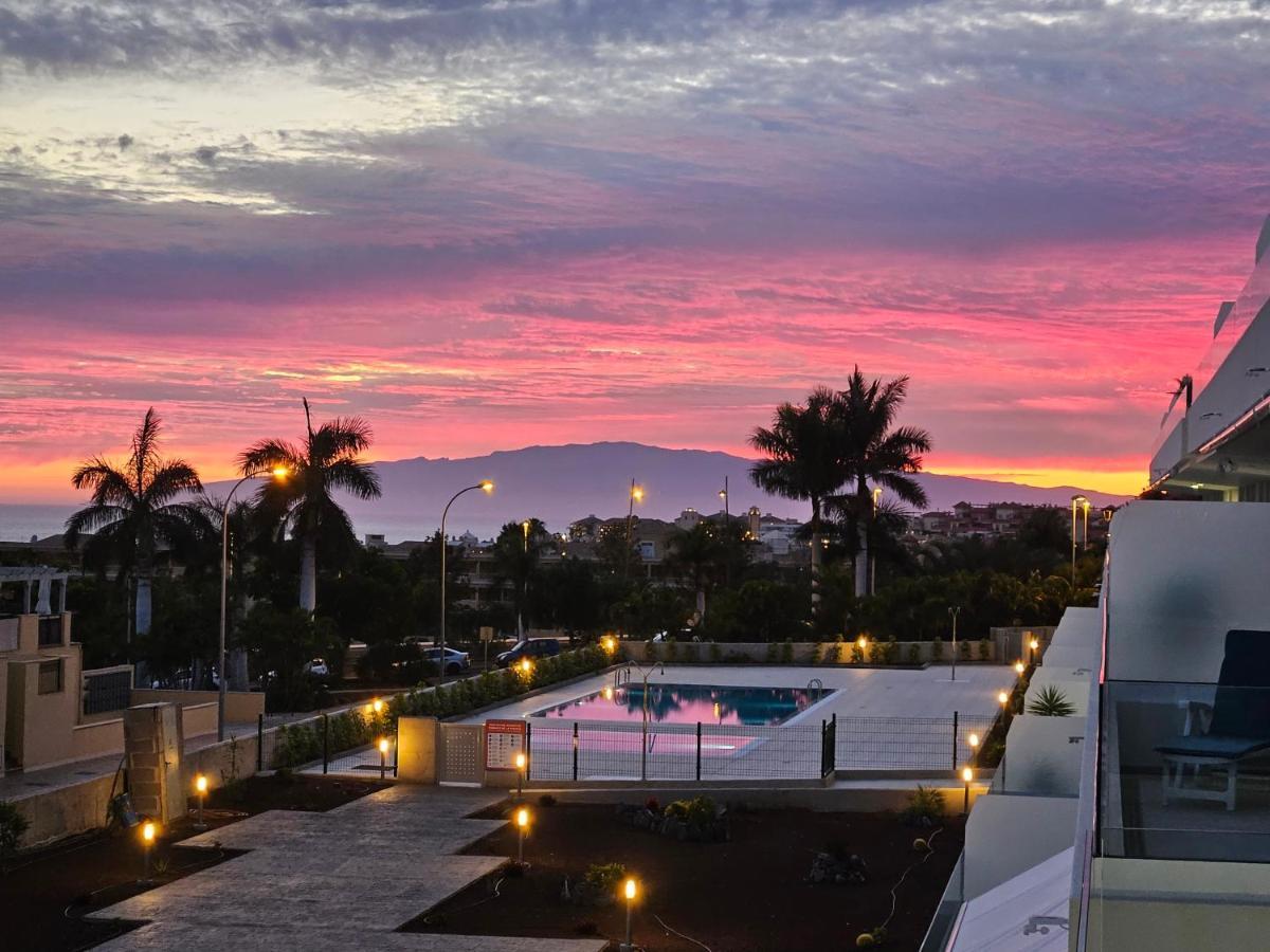 Apartment Las Terrazas Costa Adeje Ocean View Dış mekan fotoğraf